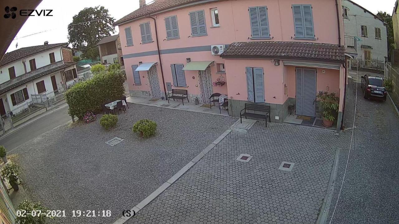 Marinella Guest House Cornale Eksteriør billede